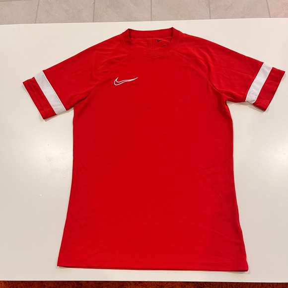 Nike Mesh Soccer Jersey Tshirt - Picture 2 of 4